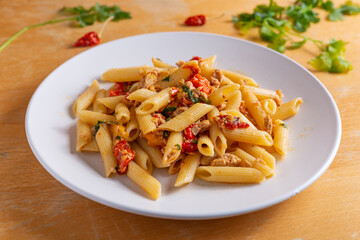 Penne with tuna and peppers. Easy and quick recipe typical of Mediterranean cuisine