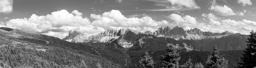 Obraz premium Panoramic photograph taken from Mount Plose in the province of Bolzano Italy to the Dolomites