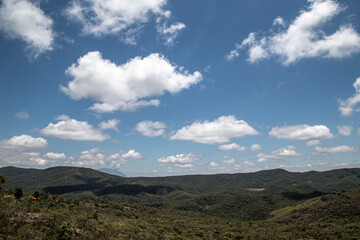 Fototapeta na wymiar Lavras Novas, Minas Gerais, Brasil: Montanhas do vilarejo de Lavras Novas, distríto de Ouro Preto