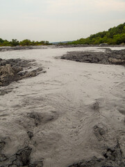 Грязевой вулкан