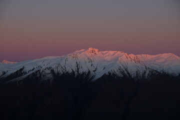 Sunrise in the mountains, Roys Peak, NZ