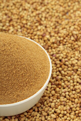 Coriander seeds with powder