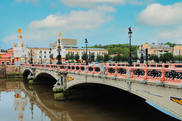 Fototapeta premium Maria Cristina Bridge over the Urumea river in San Sebastian - Spain