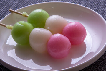 三色団子