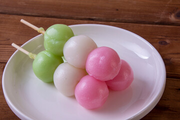 三色団子