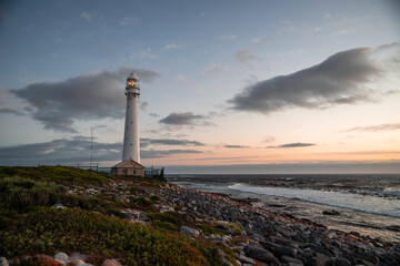 Naklejka premium Lighthouse at sunset