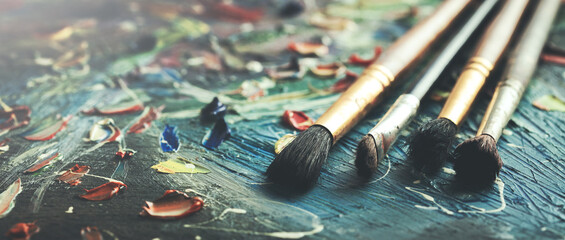 brushes on canvas - obrazy, fototapety, plakaty