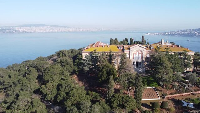 Heybeliada one of the Prince Islands in the Sea of Marmara shot from the air. In the background the Istanbul districts of Kartal, Pendik and Tuzla as well as B&uuml;y&uuml;kada, in the foreground the monastery 