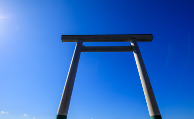 知多　つぶて浦の海中鳥居