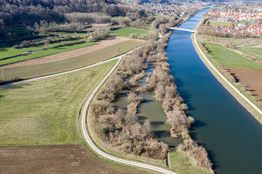 รูปภาพRhein-Main-Donau-Kanal – เลือกดูภาพถ่ายสต็อก เวกเตอร์ และวิดีโอ73 ...