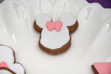 gingerbread in the shape of a mouse 