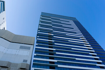 Skyscrapers and refreshing blue sky scenery_55