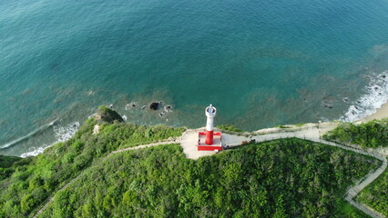 Vista aerea del Faro de San Lorenzo, Manta, Ecuador,  desde un dron - obrazy, fototapety, plakaty