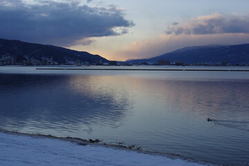 朝焼けの諏訪湖 K3CP3893