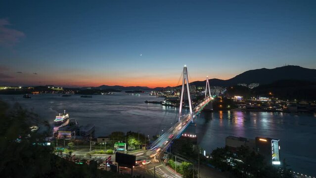 Sunset view of dolsan bridge in yeosu, south korea.
여수 돌산대교, 야경, 일몰, 타임랩스, 바다