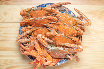 Seafood dish, steamed and cooked blue crab, served with Thai spicy and sour seafood dipping sauce.