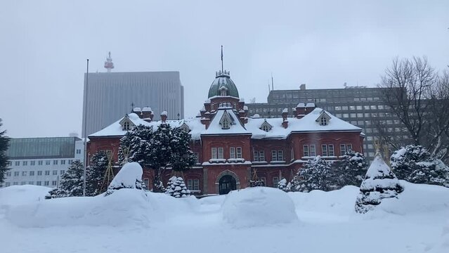 雪の北海道庁旧本庁舎（赤れんが庁舎）