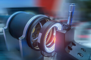 Experiment with lens device in optical laboratory