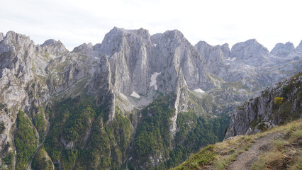 Fototapeta premium Mountain peaks during autumn season in the Prokletije National Park near the Grebaje Valley of Montenegro