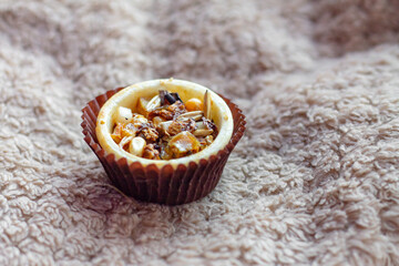 cereal useful components in an edible basket or a cup made of yeast-free dough; a new form for...
