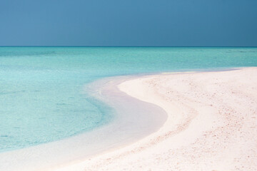 Fototapeta na wymiar Beautiful paradise beach with white sand and turquoise water in Gulhi island, Maldives 