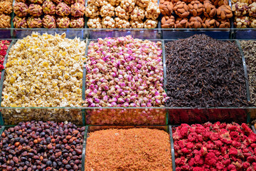 Tea mixtures and dried flower buds