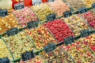 Tea mixtures and dried flower buds