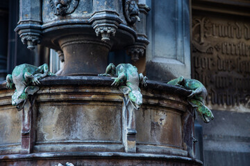 Brunnen in der Dresdner Innenstadt, Denkmal