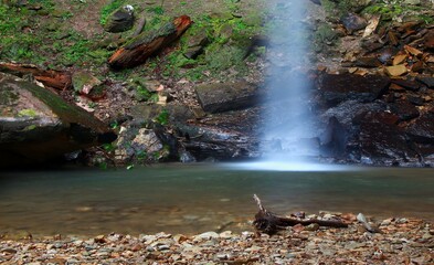 Yahoo falls on Daniel Boone national forest in southern Kentucky