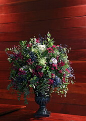 Fototapeta na wymiar colorful flower arrangement for wedding
