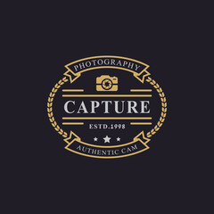 Vintage Retro Badge for Photography Logo with Camera Logo Emblem Design Symbol