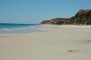 Spiaggia bianca a pochi chilmetri da Adelaide .South Australia.