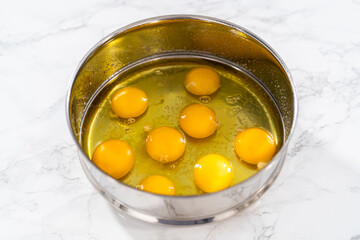 Pressure Cooker Pot No-Peel Hard Boiled Eggs