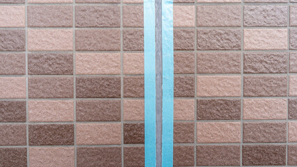 外壁工事｜目地まわりをマスキングテープで養生する