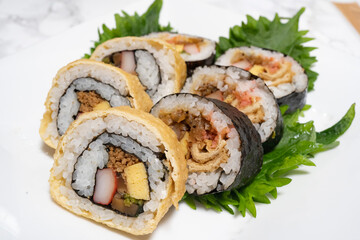 手作りのおいしい巻き寿司