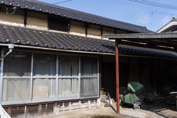 Fototapeta premium 日本の岡山県笠岡市のとても古くて美しい建物