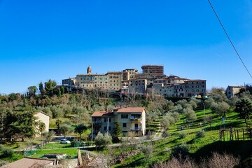 Fototapeta premium village in region , image taken in petriolo terme, bagni di petriolo, siena, tuscany, italy