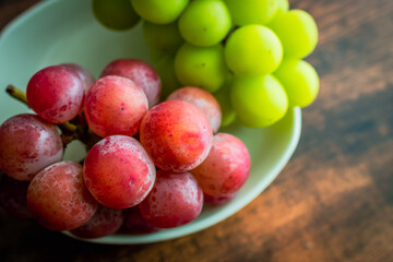シャインマスカットと安芸クイーン