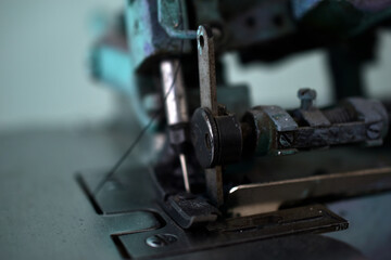 An old sewing machine in the workshop