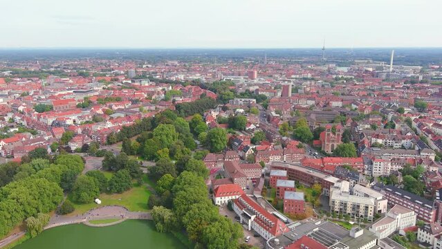 Munster: Aerial view of city in Germany, Recreational lake M&uuml;nstersche Aa (Aasee) - landscape panorama of Europe from above