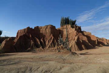 Fototapeta na wymiar The extraordinary colors of the Tatacoa desert, Colombia