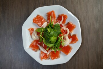 サーモンのカルパッチョ