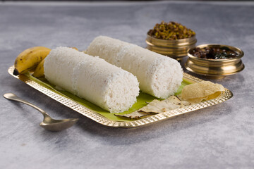 White rice puttu with chana masala curry