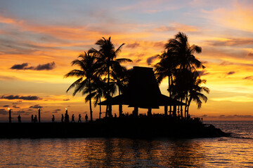Obraz na płótnie Canvas Tropical Sunset in Kota Kinabalu Beach, Sabah Borneo, Malaysia.