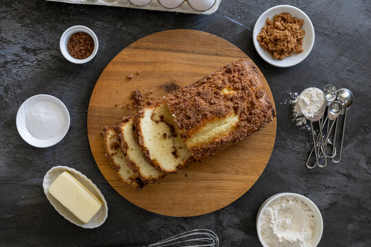 Cinnamon streusel Bread