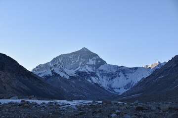Fototapeta na wymiar Mount Everest from the Tibet Side. 