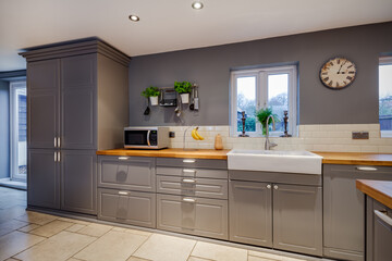 Obraz na płótnie Canvas Top quality luxury traditional style kitchen
