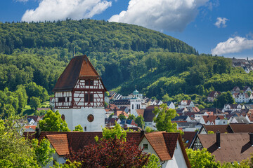 Stadtbild von Albstadt-Tailfingen im Zollernalbkreis (Schwäbische Alb). City of Albstadt on the...