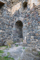 arched entrance to the fortress and arched windows