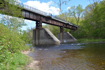 Fototapeta premium bridge over river